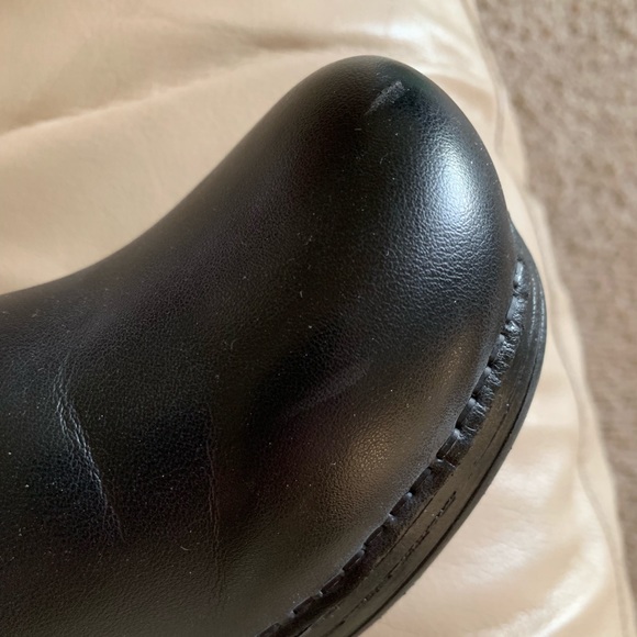 Additional pics for Dansko listing - Picture 1 of 2